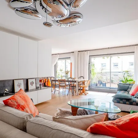 Apartman Veeve - Mid-century Maestro