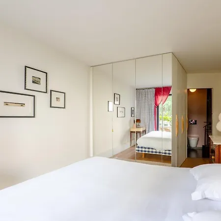 Veeve - Mid-century Maestro * Párizs