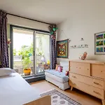 Veeve - Mid-century Maestro
