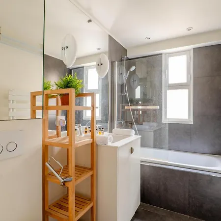 Veeve - Mid-century Maestro Апартаменты *