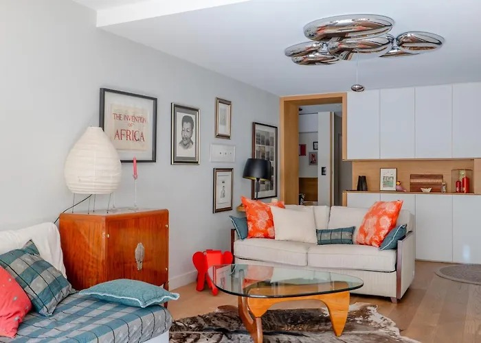 Veeve - Mid-century Maestro Appartement Paris
